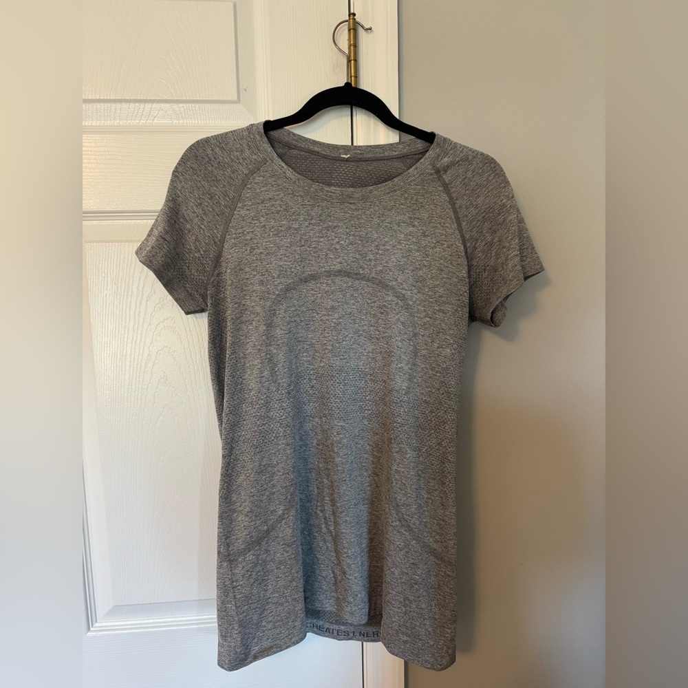 Lululemon Swifty Tech 2.0 Women’s Short Sleeve Active Tee - Gray